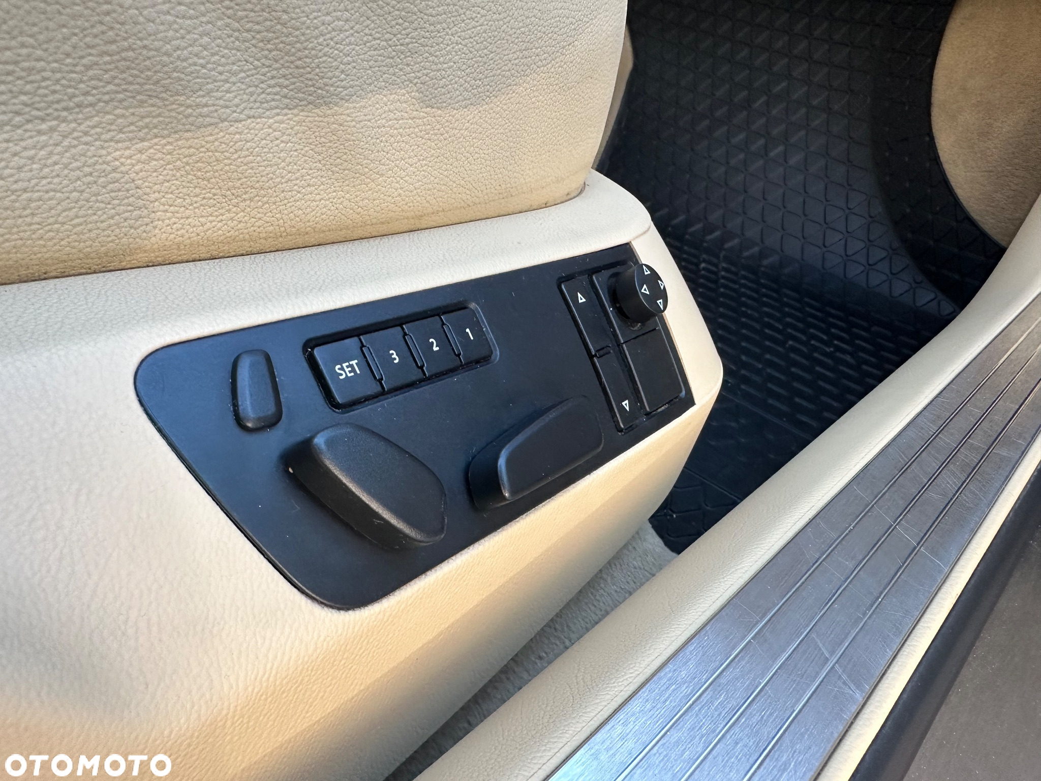 Volkswagen Phaeton 3.0 V6 TDI DPF 4MOTION Automatik (5 Sitzer) - 34