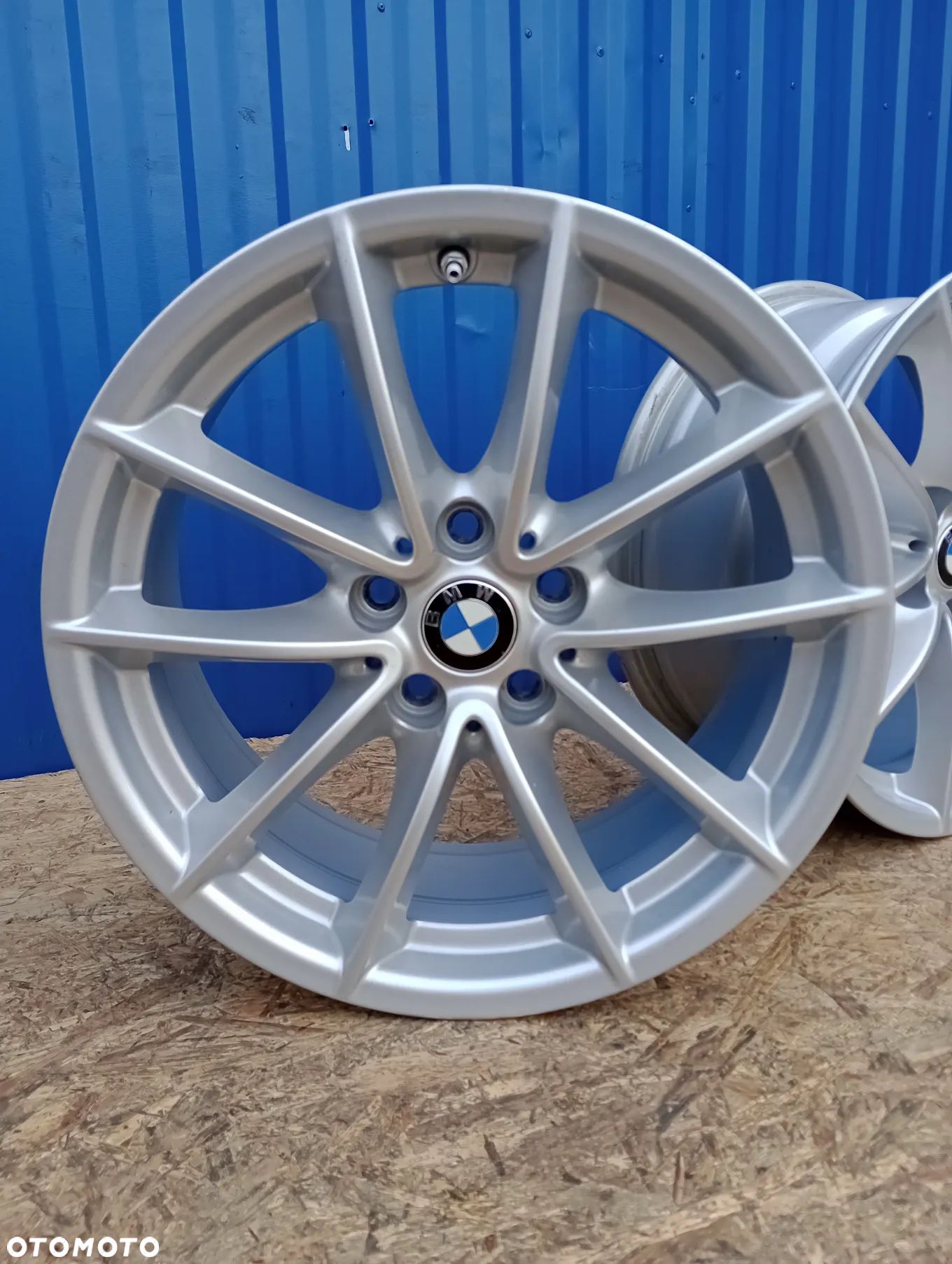 FELGI ALUMINIOWE 5x112 R17 7,5J ET27 66,6 BMW F40 G42 G20 G21 G22 G23 G26 G30 G31 G11 G12 CZUJNIKI TPMS - 1
