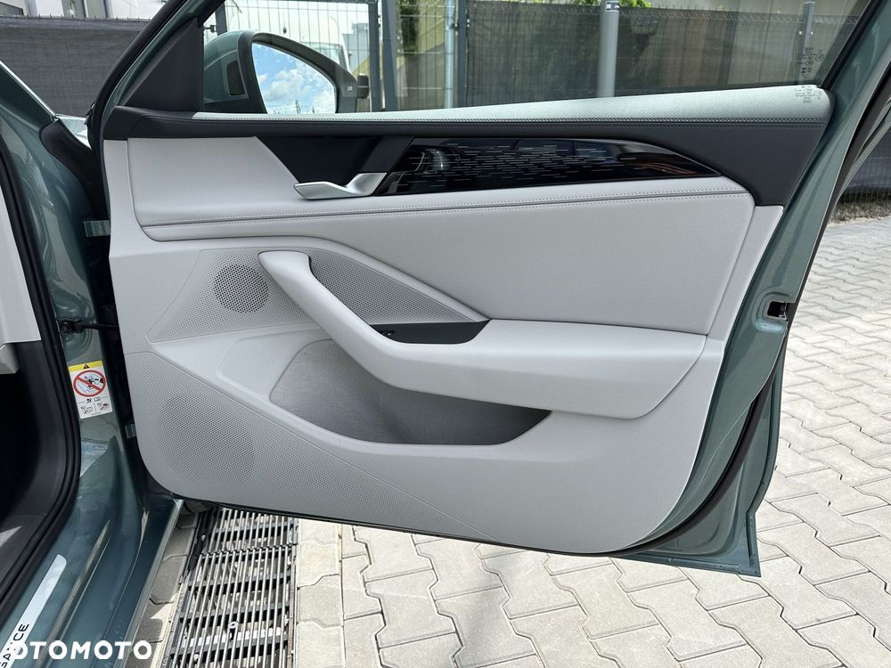 Volkswagen Passat 1.5 TSI EVO Elegance DSG - 20