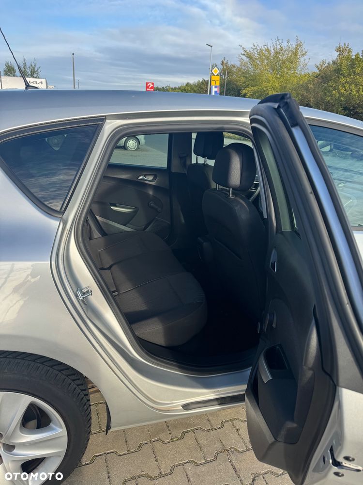 Opel Astra - 5