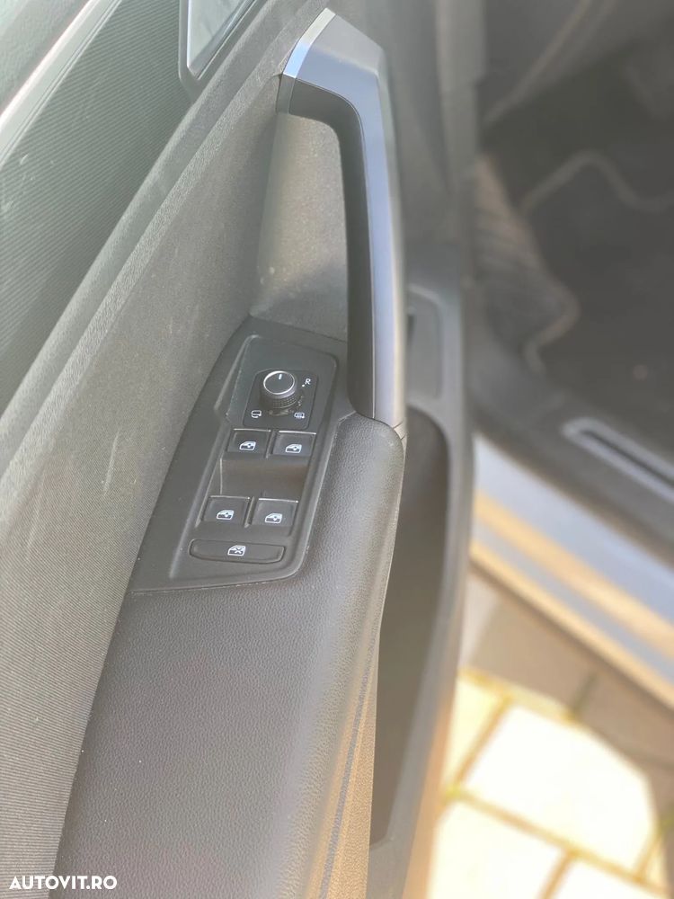 Volkswagen Tiguan - 17