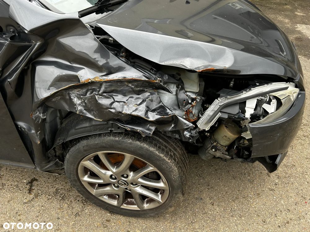 Mazda 5 - 8
