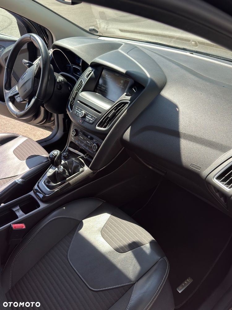 Ford Focus 1.0 EcoBoost Titanium ASS - 15