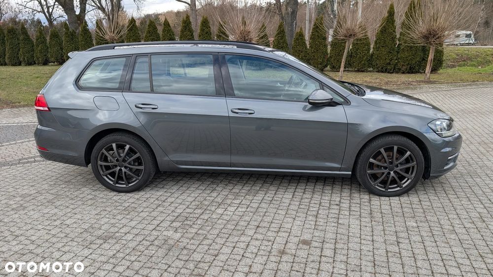 Volkswagen Golf 1.6 TDI (BlueMotion Technology) Comfortline - 25