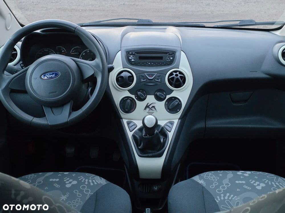 Ford KA - 16