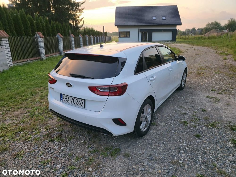 Kia Ceed - 3