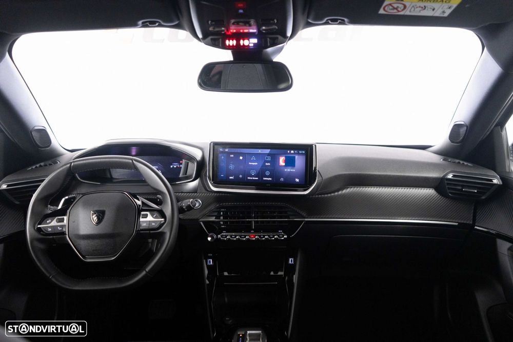 Peugeot 2008 1.2 PureTech Allure Pack EAT8 - 23