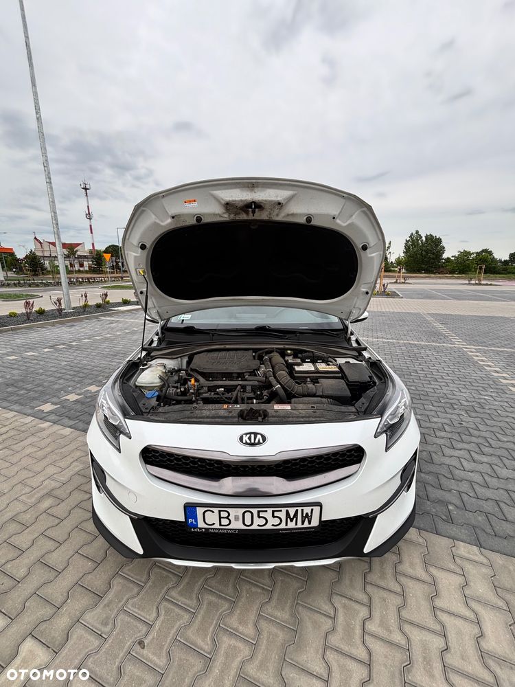 Kia XCeed 1.5 T-GDI M - 10
