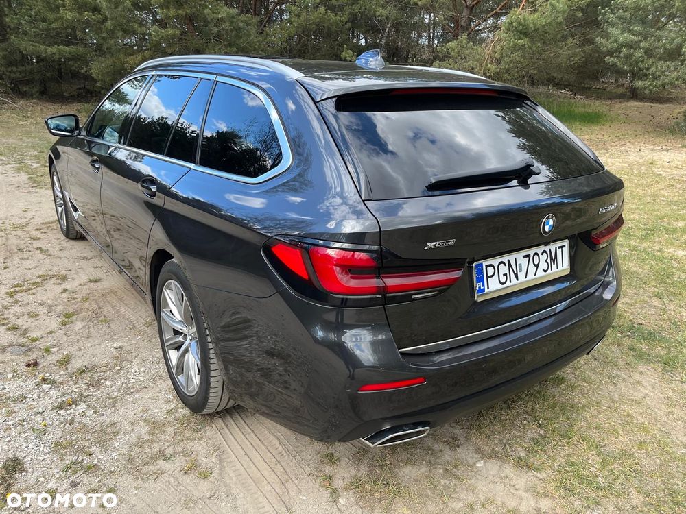 BMW Seria 5 520d Luxury Line sport - 16