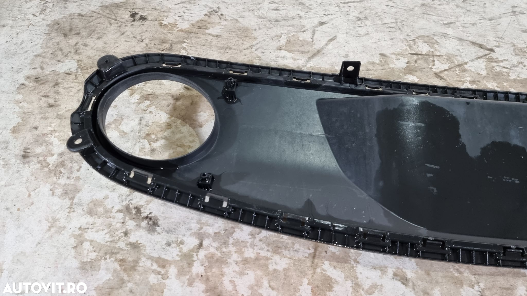 Bandou / grila bara spate, Hyundai I10, 2017, 2018, 2019, 2020, cod origine OE 86683-B9500 - 3