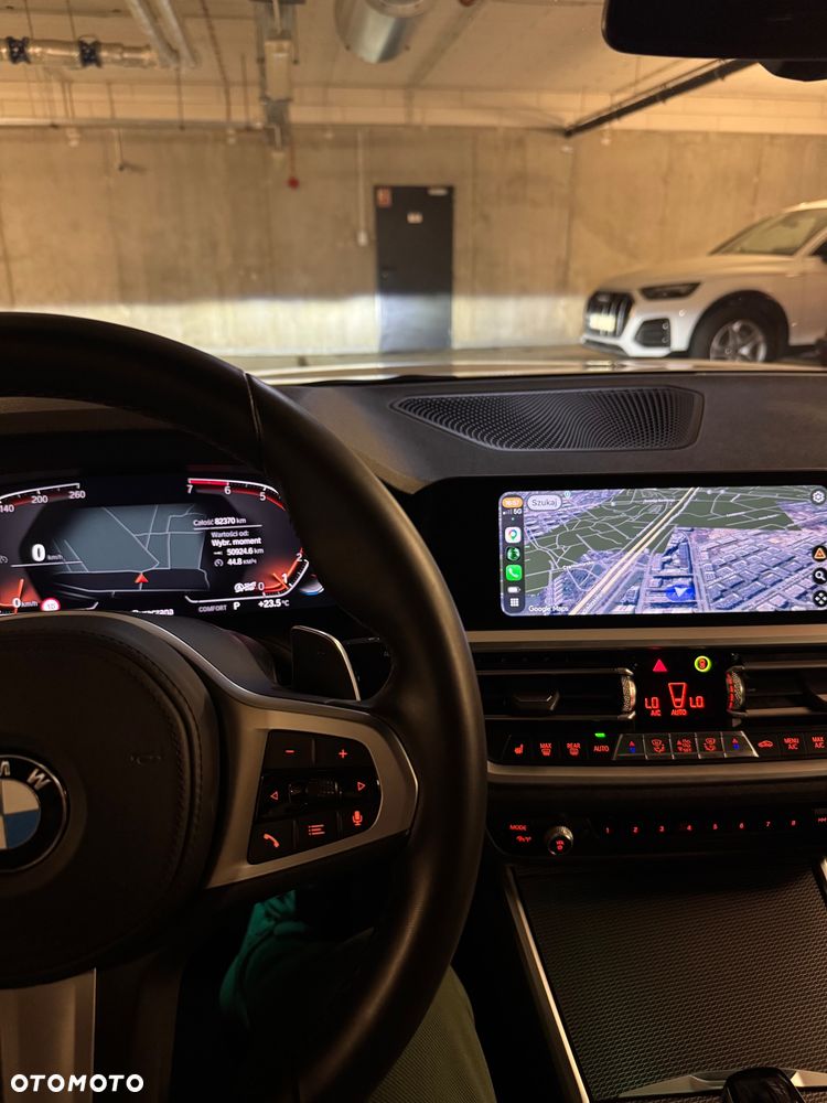 BMW Seria 3 330i - 27