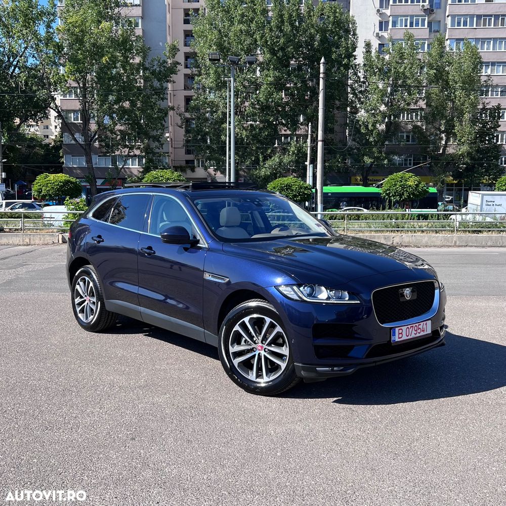 Jaguar F-Pace 30t AWD Portfolio - 11