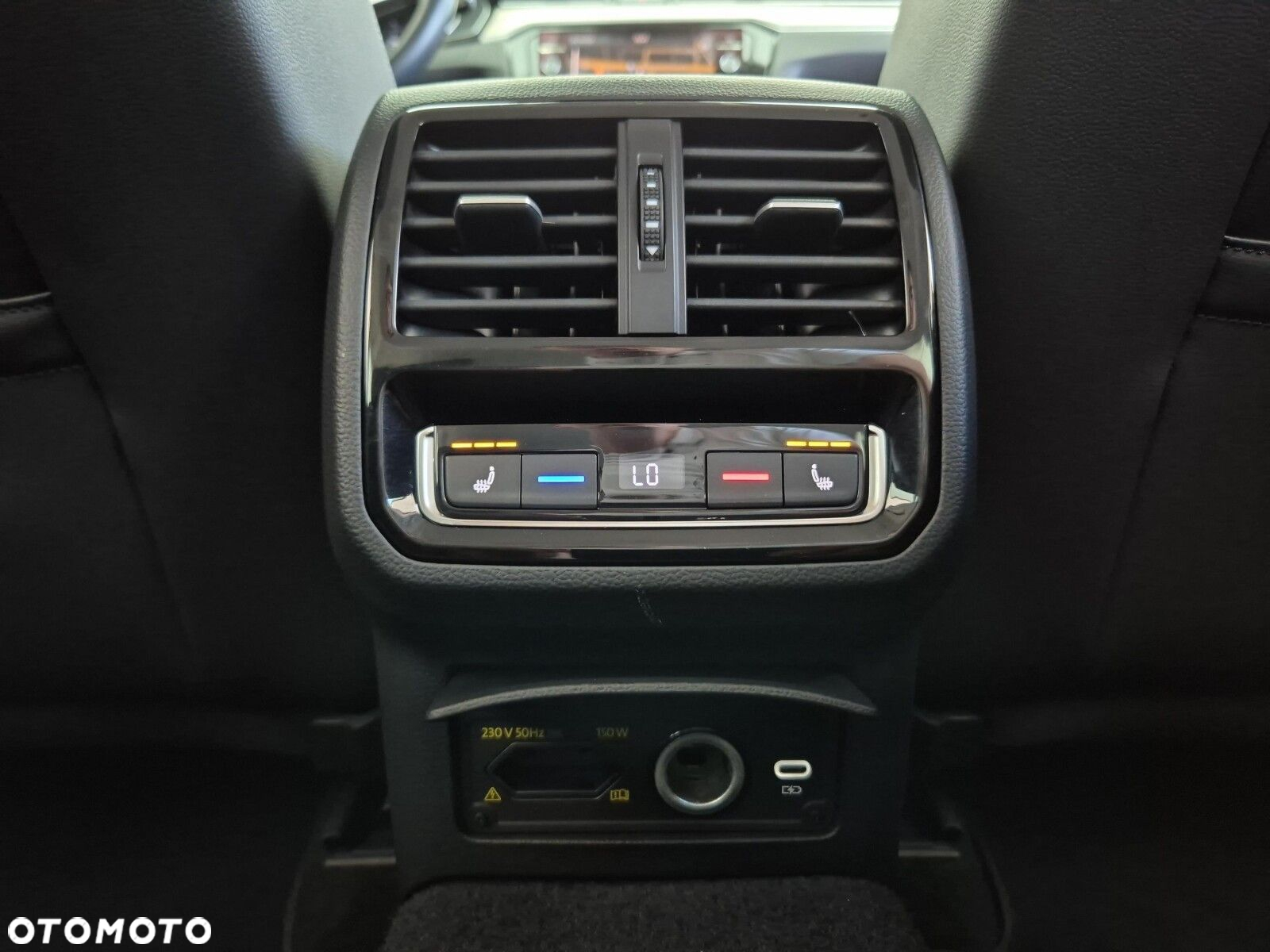 Volkswagen Passat 2.0 TSI Elegance DSG - 17