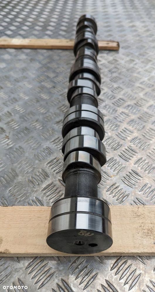 WAŁEK ROZRZĄDU SCANIA R500 PDE V8 EURO 5 PRAWY - 2