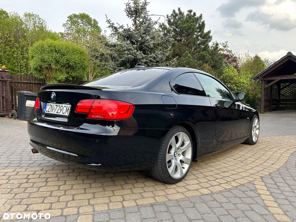 BMW Seria 3 320i M Sport Edition - 5