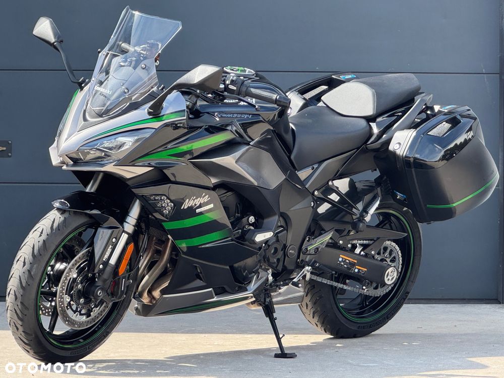 Kawasaki Ninja 1000 SX - 23