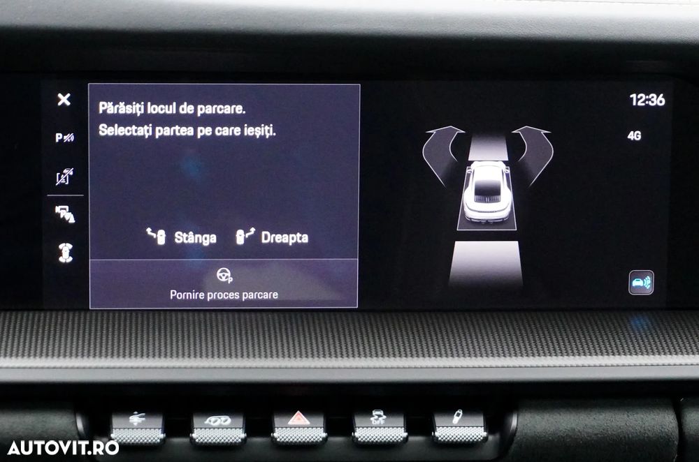 Porsche 911 Carrera 4 GTS PDK - 39