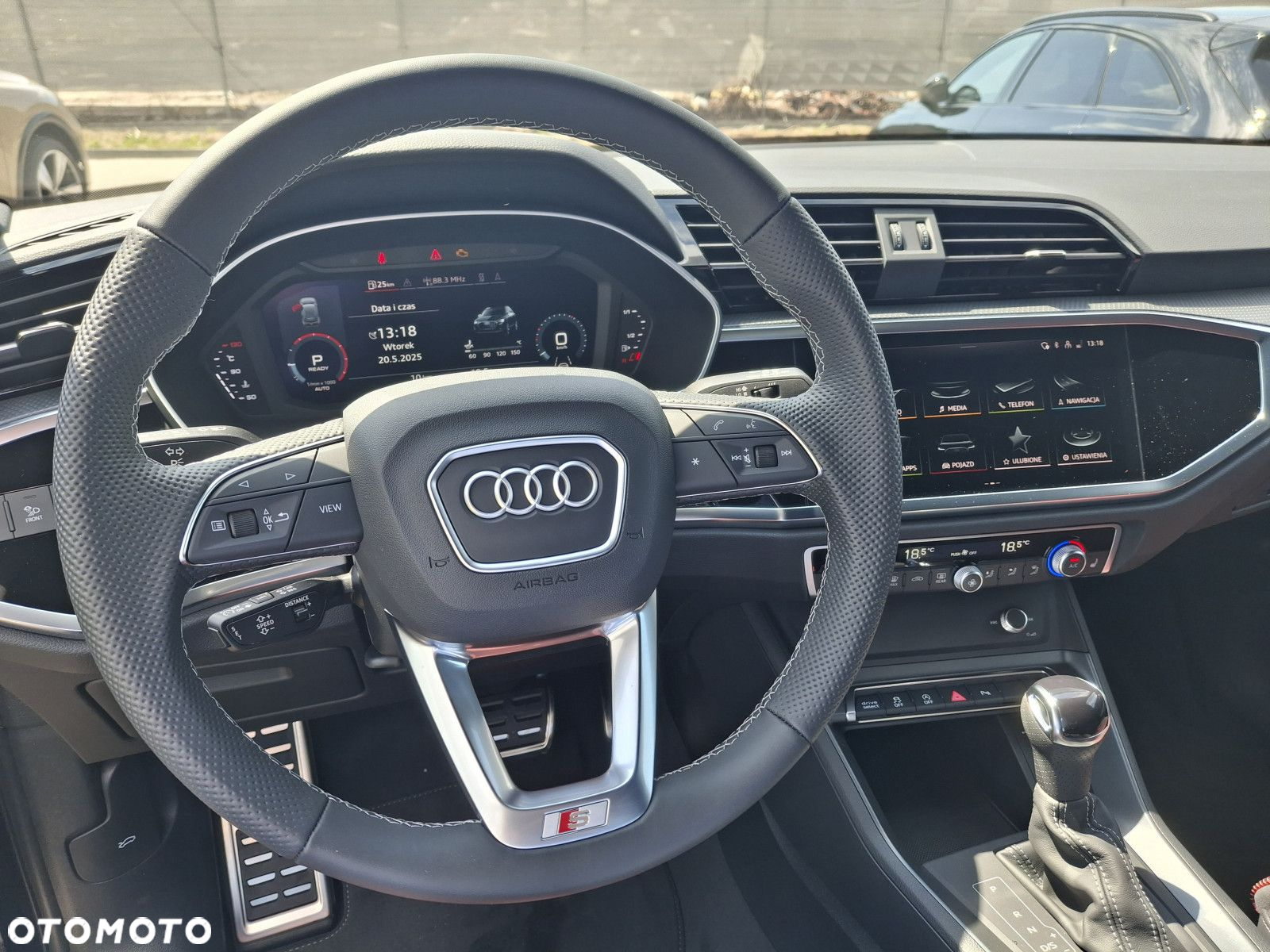 Audi Q3 - 30
