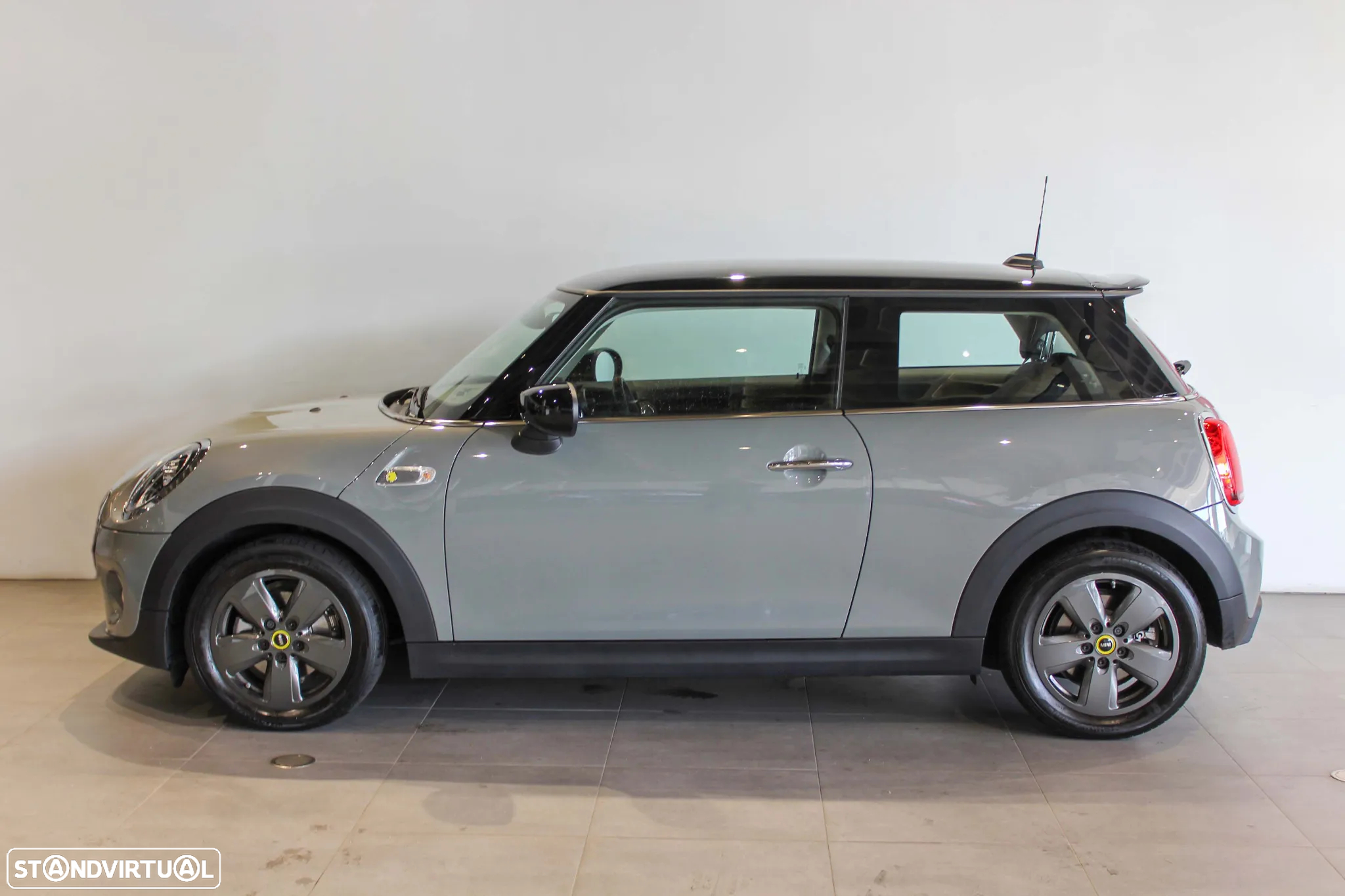 MINI 3 Portas Cooper SE S - 3
