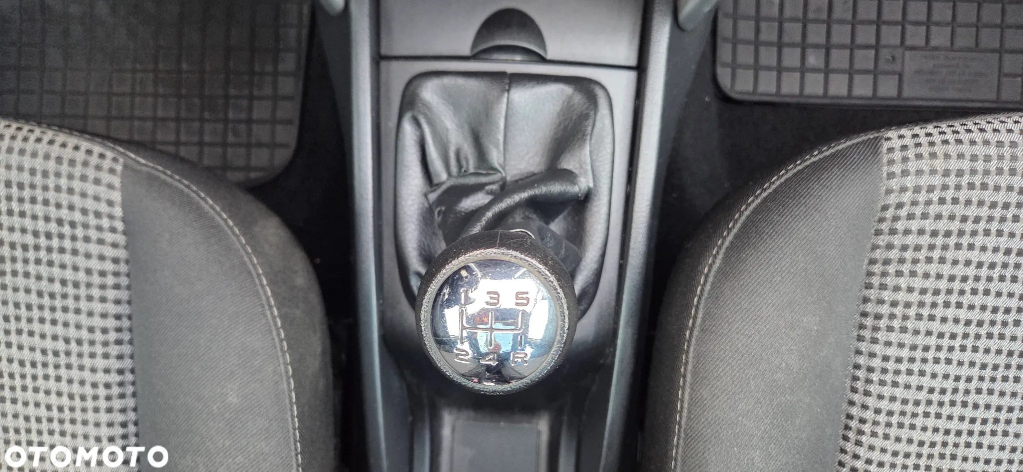 Peugeot 207 1.6 HDi Tendance - 24