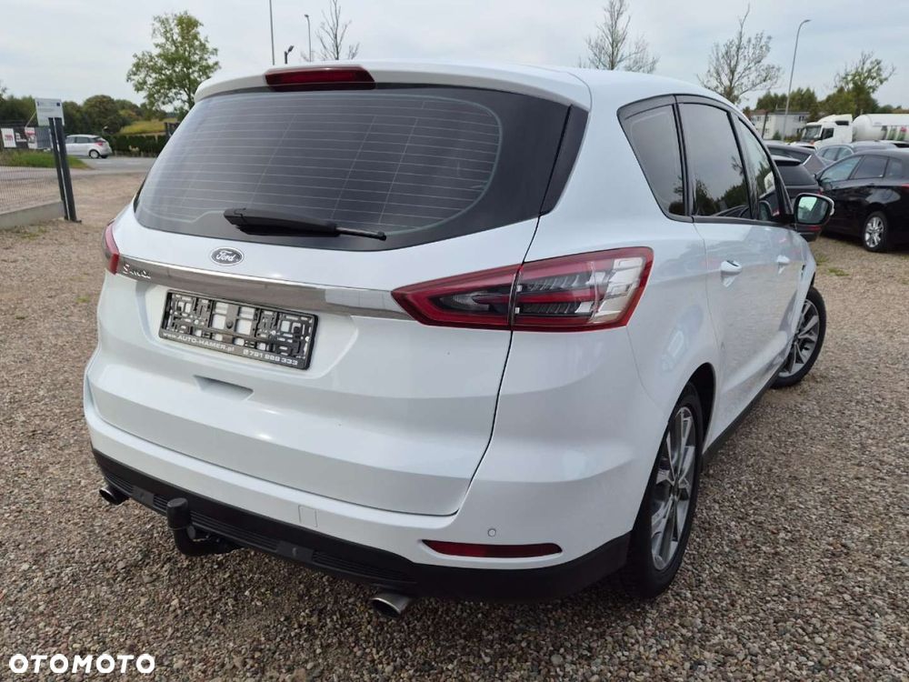 Ford S-Max - 23