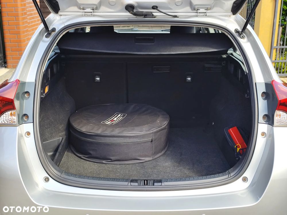 Toyota Auris 1.33 VVT-i Active - 12