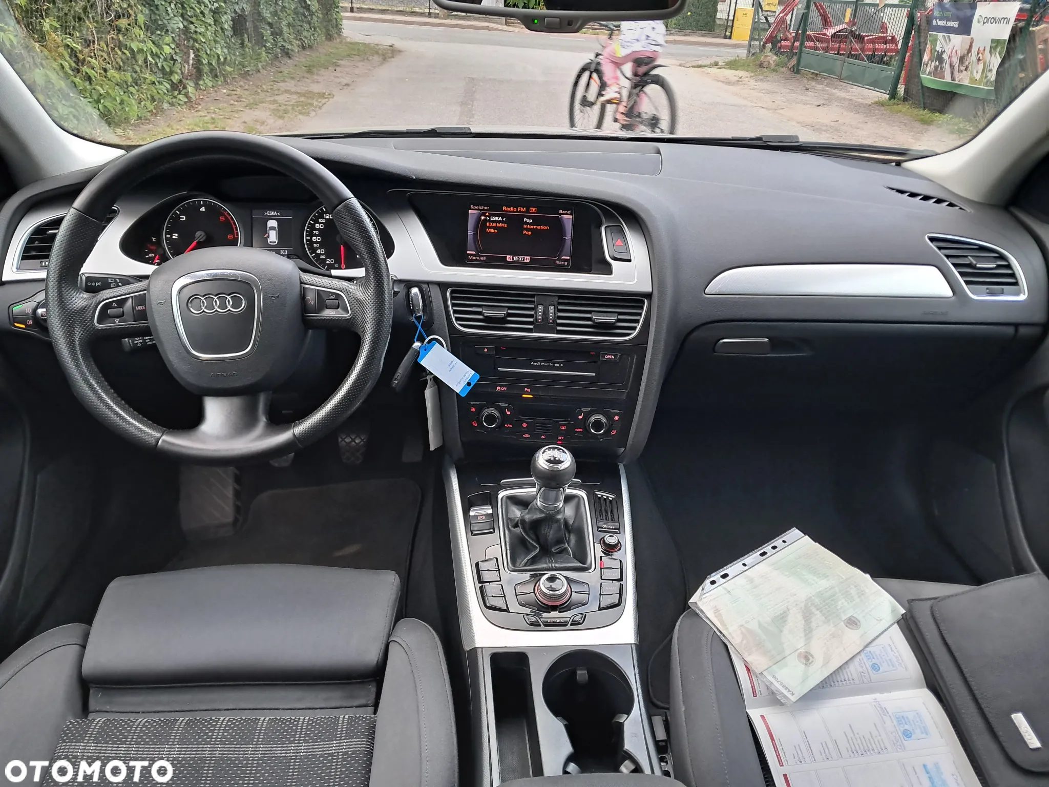 Audi A4 2.0 TDI Limited Edition - 2