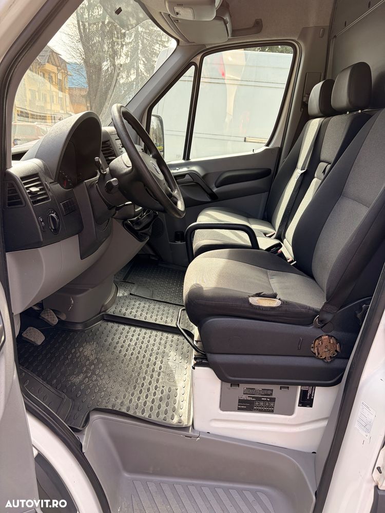 Volkswagen Crafter - 10