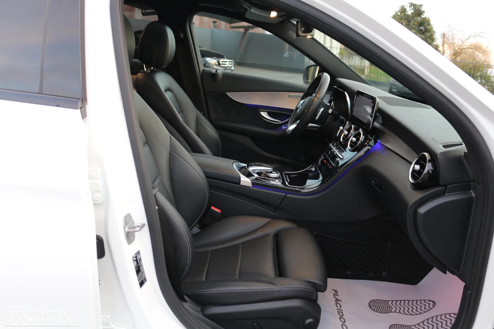 Mercedes-Benz C 300 de AMG Line - 23