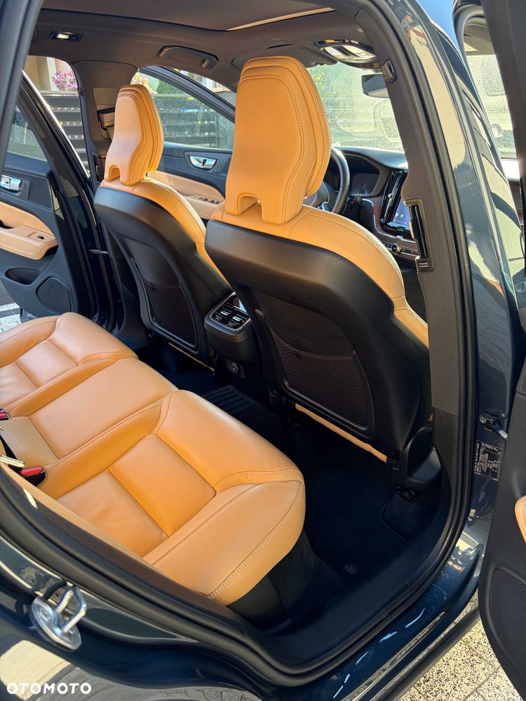 Volvo XC 60 - 7
