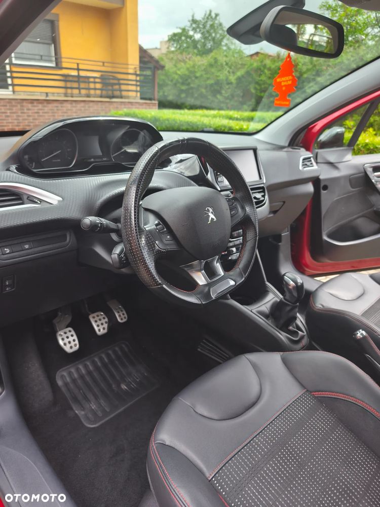 Peugeot 208 1.2 PureTech Allure S&S - 20