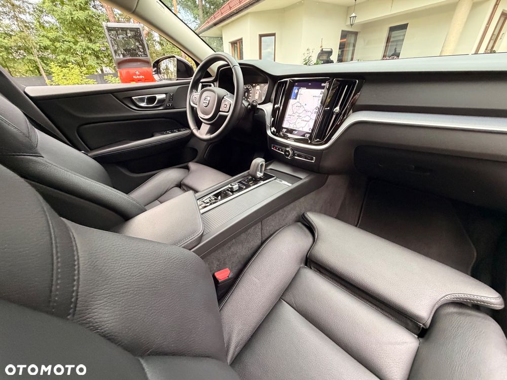 Volvo V60 T4 Geartronic Momentum Pro - 6