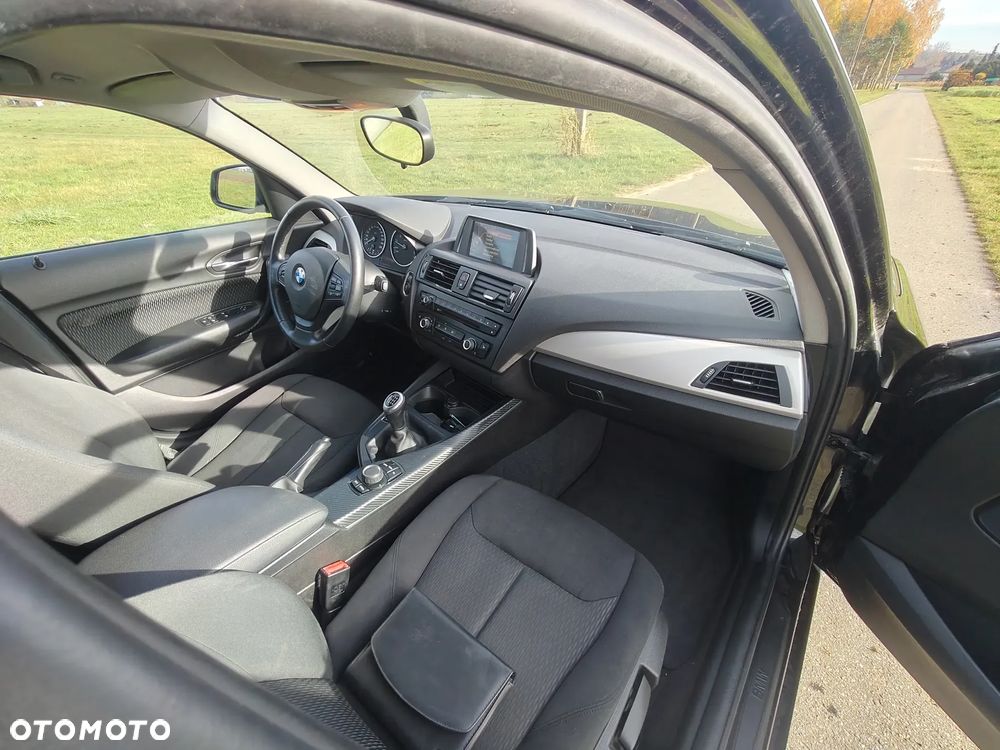 BMW Seria 1 118i M Sport - 5