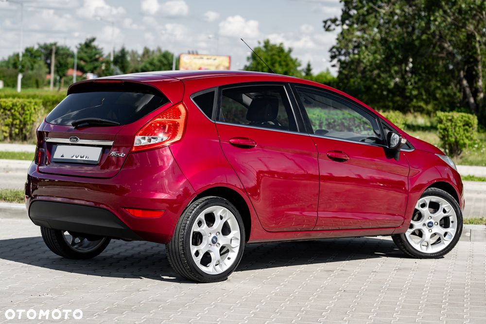 Ford Fiesta 1.4 Titanium - 15