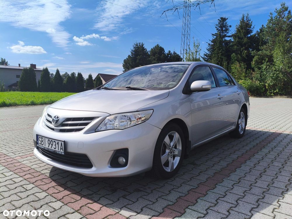 Toyota Corolla - 1