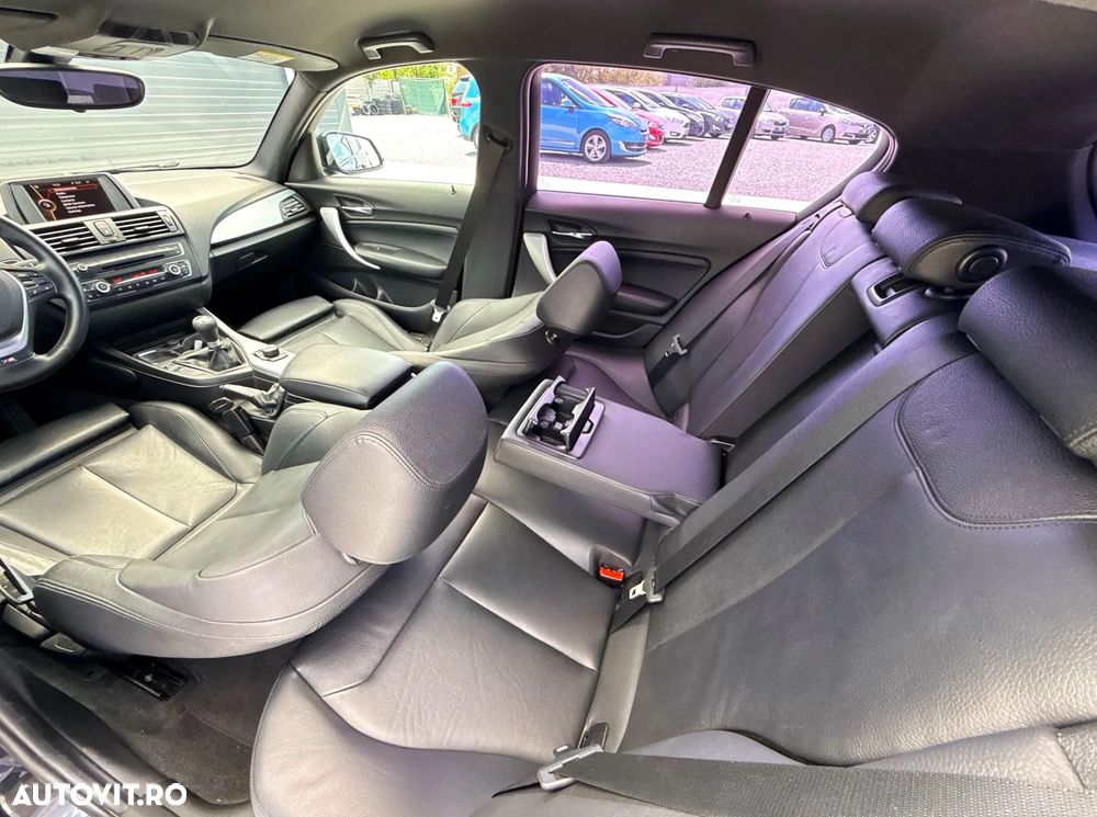 BMW Seria 1 120d Sport Line - 24