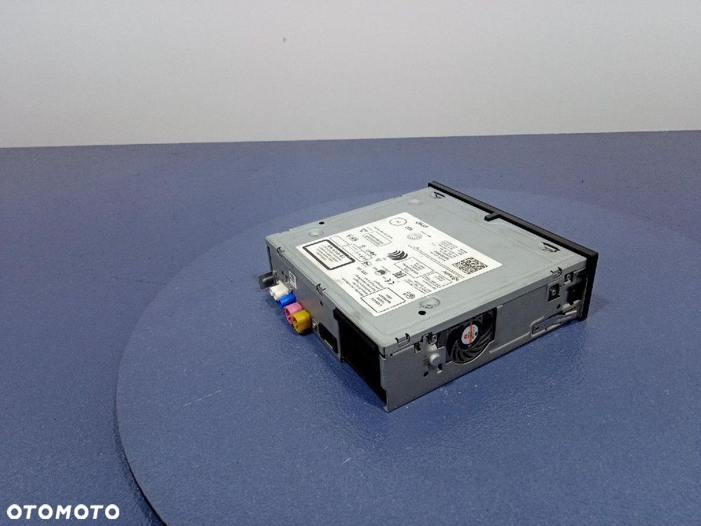 SUPERB III CZYTNIK KART MULTIMEDIA 5Q0035864B - 3