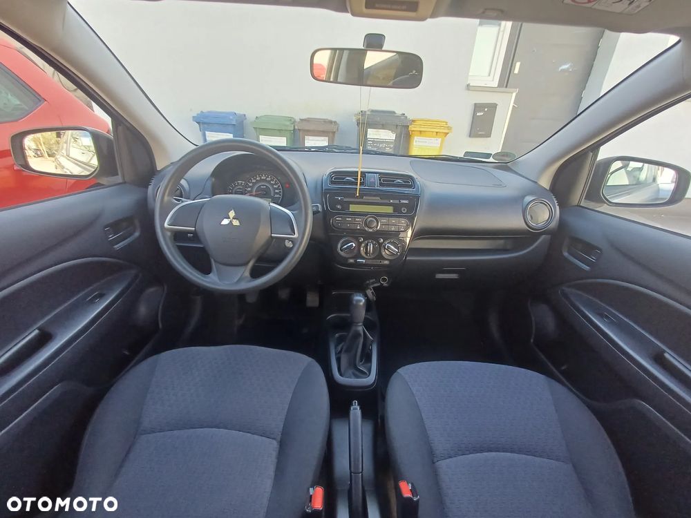 Mitsubishi Space Star 1.0 Entry - 10