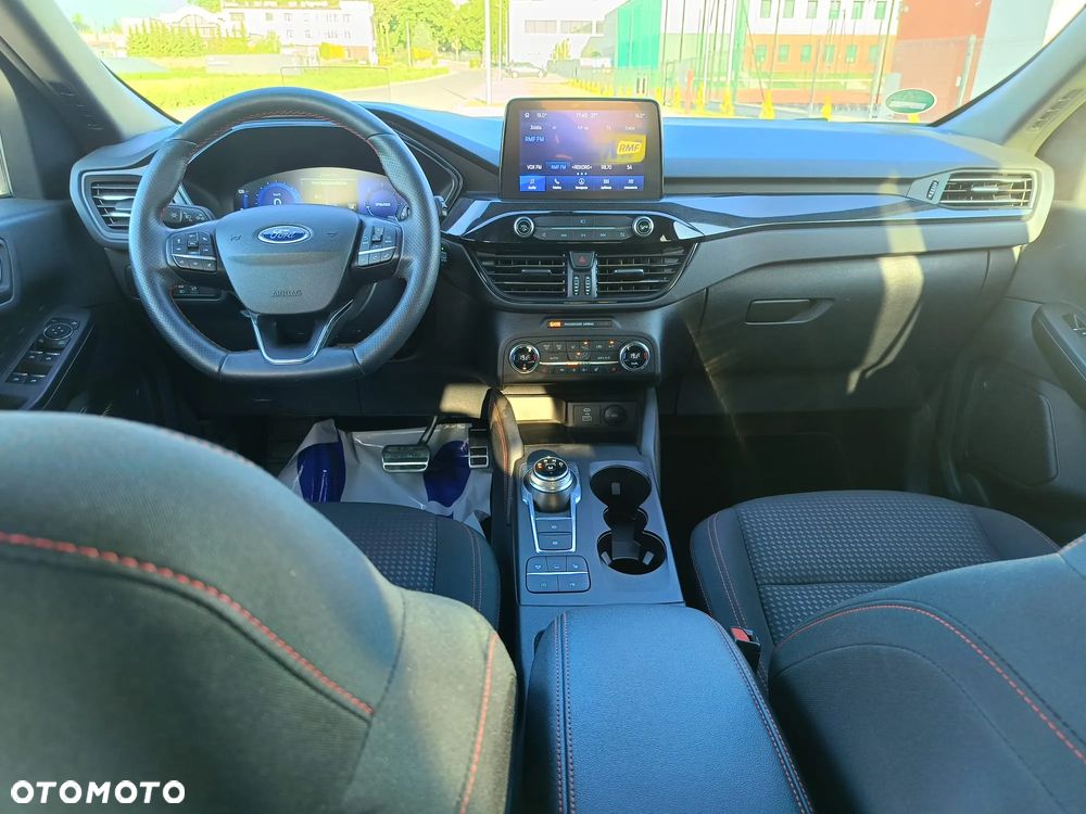 Ford Kuga - 16