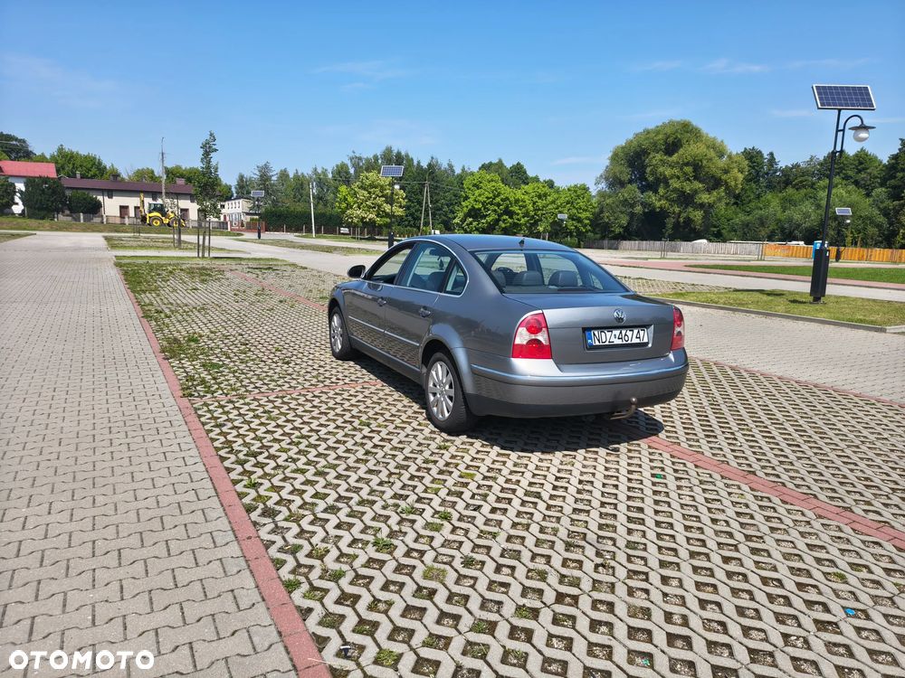 Volkswagen Passat 2.0 Highline - 12