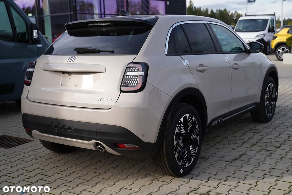 Fiat 600 1.2 Turbo Hybrid La Prima eDCT - 4