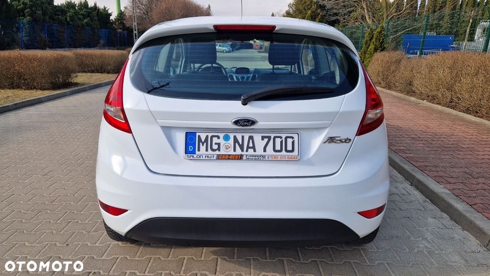 Ford Fiesta 1.25 Ambiente - 8