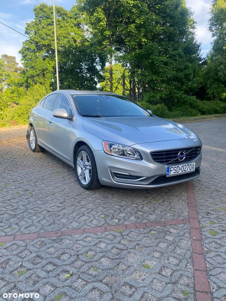 Volvo S60 T5 Drive-E Base - 1