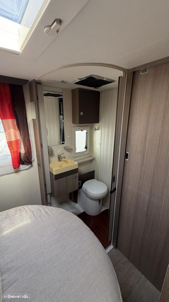 Challenger Quartz 278 EB c/central e basculante 6,5m - 43