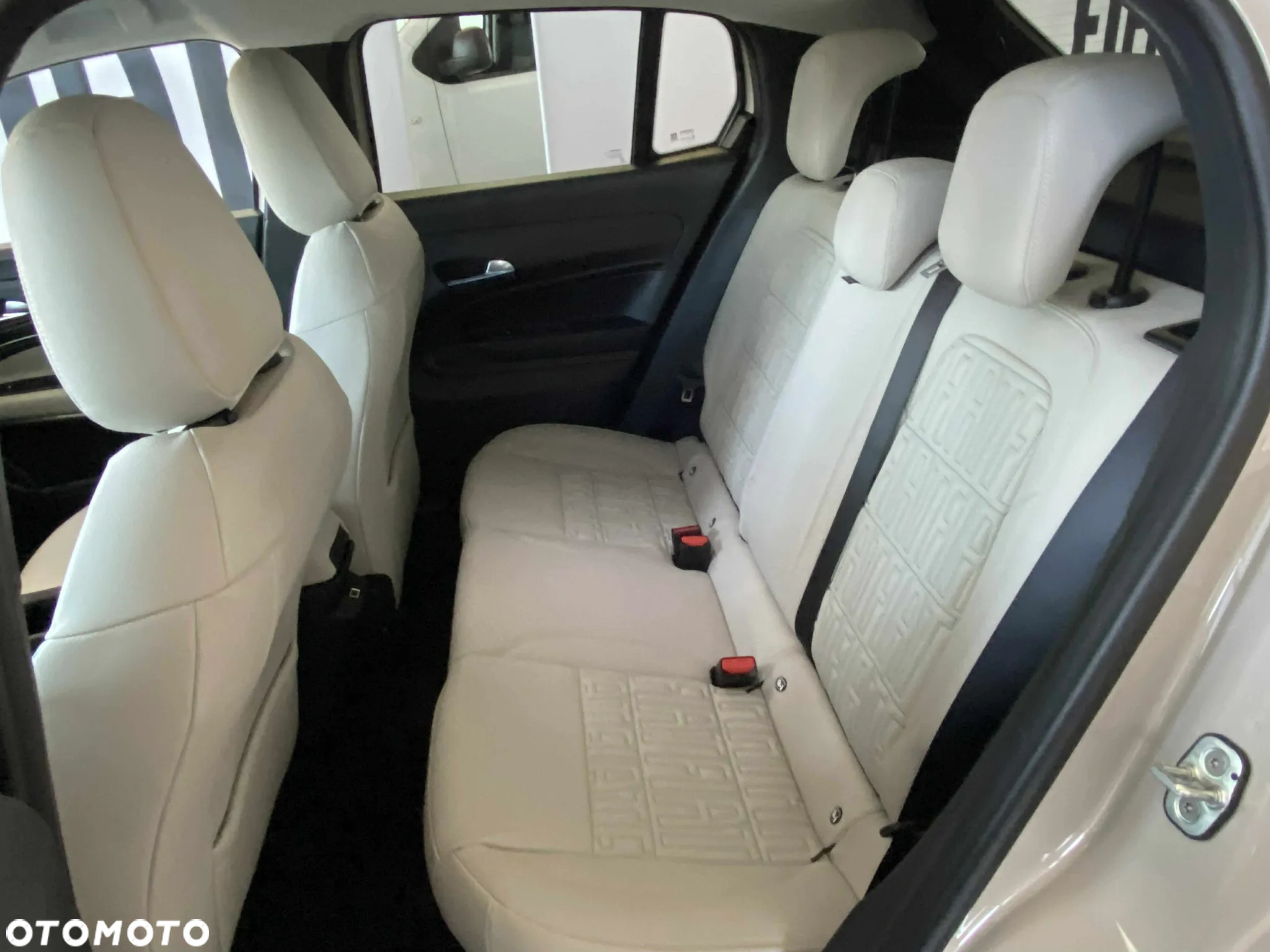 Fiat 600 1.2 Turbo Hybrid La Prima eDCT - 12