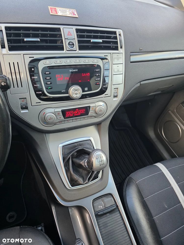 Ford Kuga 2.0 TDCi 4WD Titanium - 20