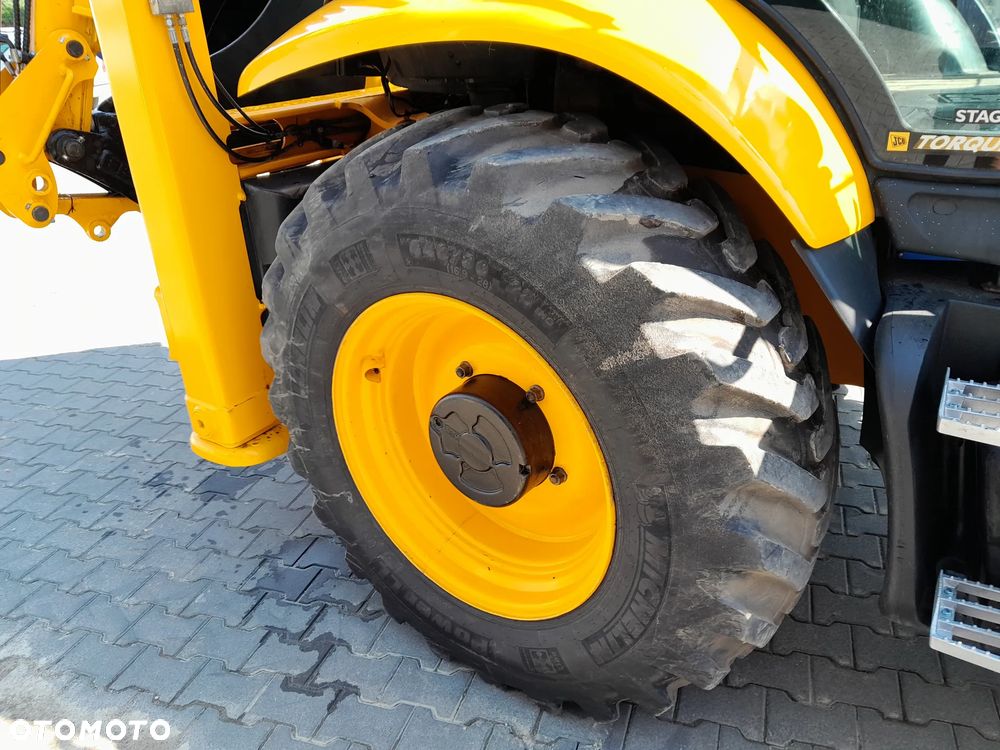 JCB JCB 4CX AEC  2023r - 21