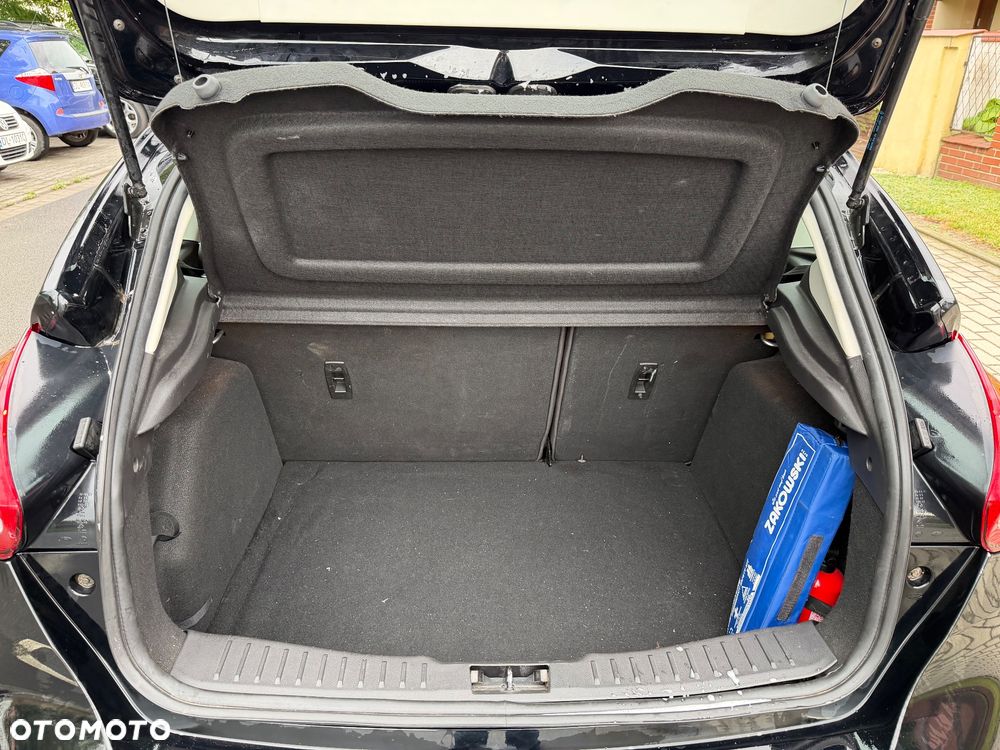 Ford Focus 1.0 EcoBoost 99g Trend - 21