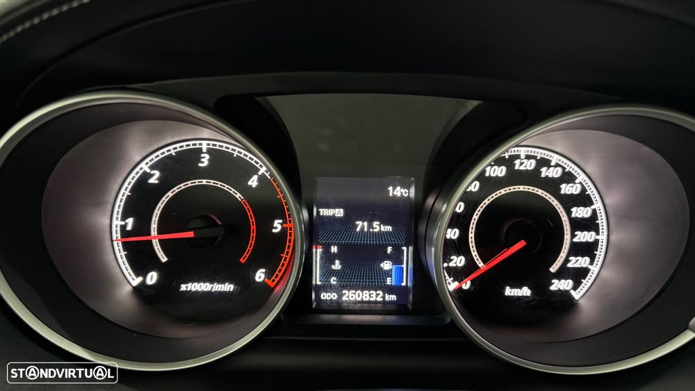 Mitsubishi Outlander 2.2 DI-D Instyle 4WD - 19