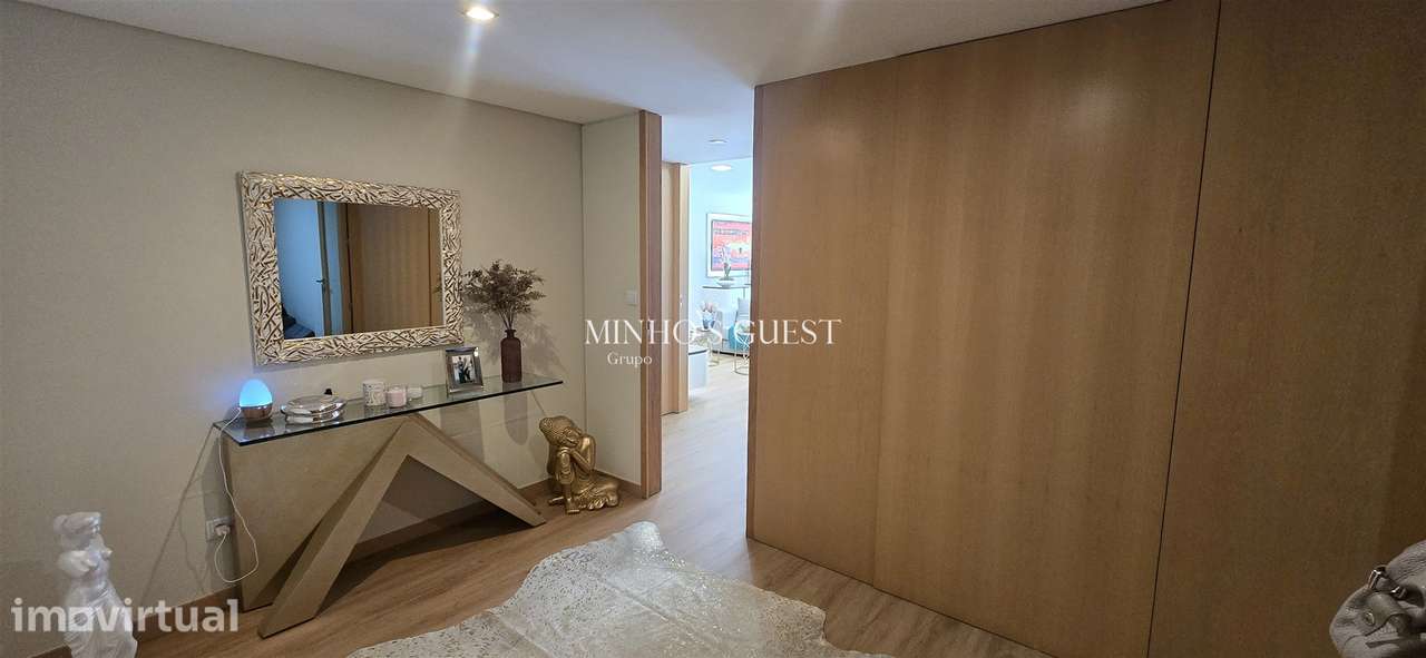 Apartamento T3+1 Pronto a Habitar c/ varandas e Garagem Fechada - Frai - Grande imagem: 5/32